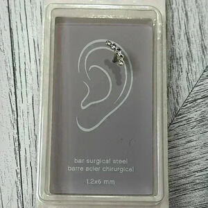 Serling  silver earring